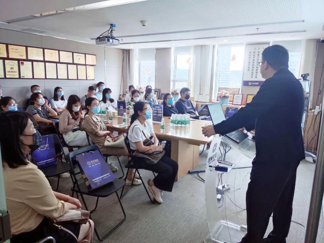 港豐投足顧問(wèn)